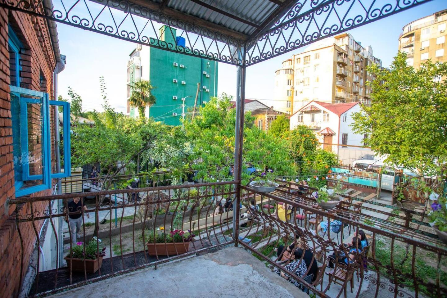 Book Hotel Kutaisi Exterior foto