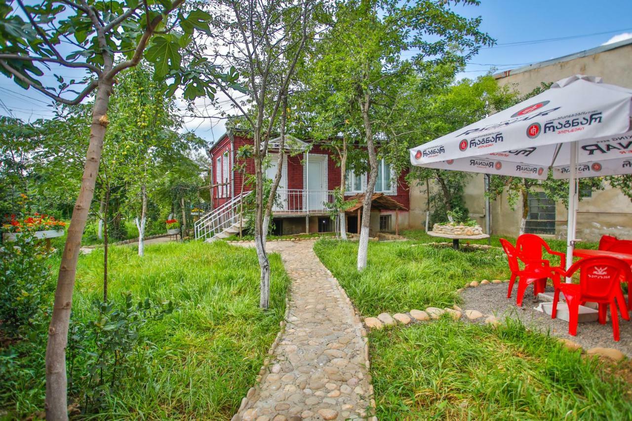 Book Hotel Kutaisi Exterior foto